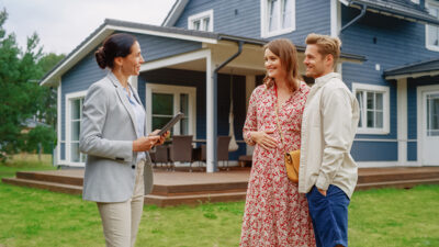 young-couple-visiting-a-potential-new-home